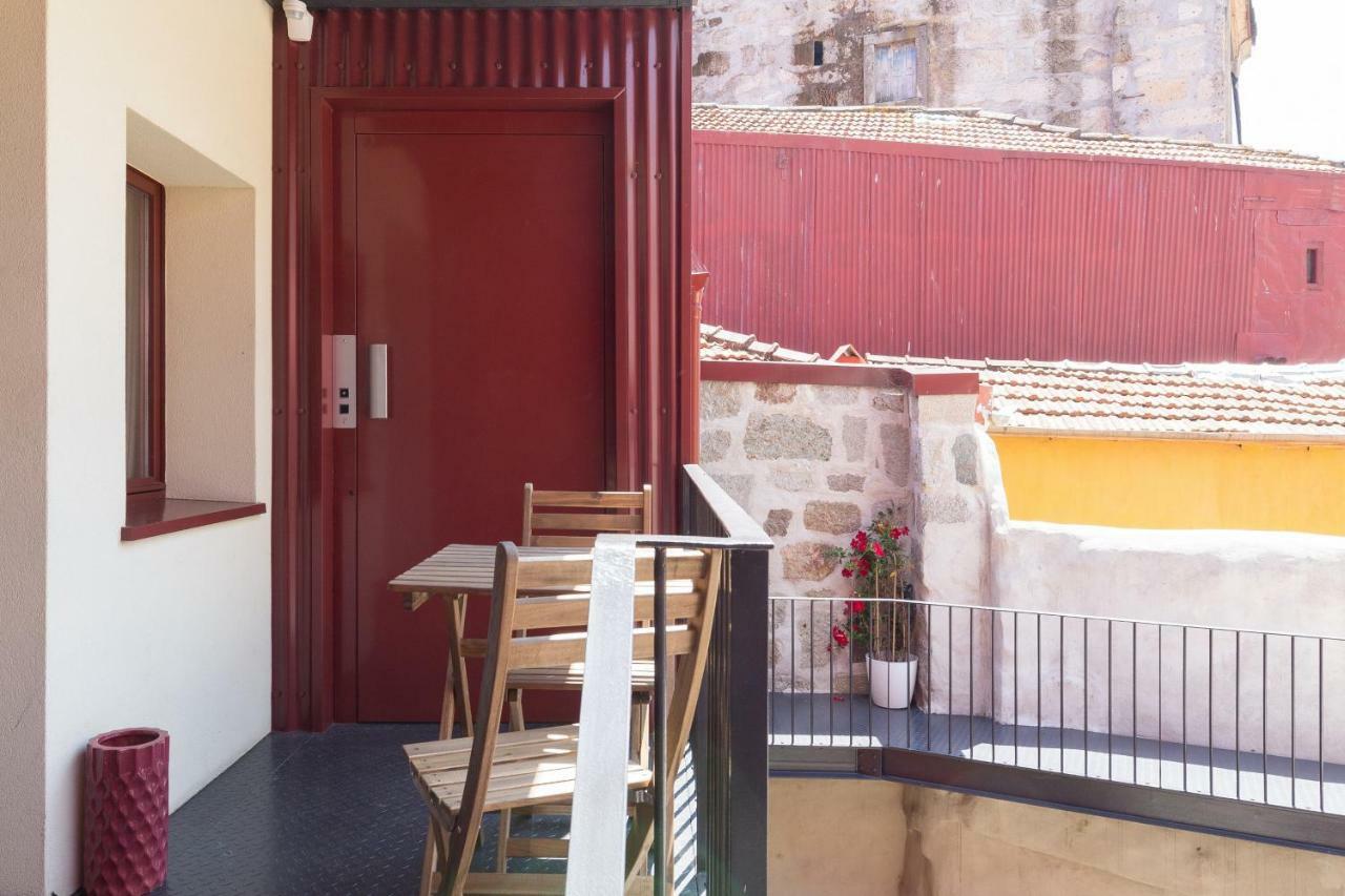 Viva Caldeireiros Porto Old Town Apartment Exterior photo